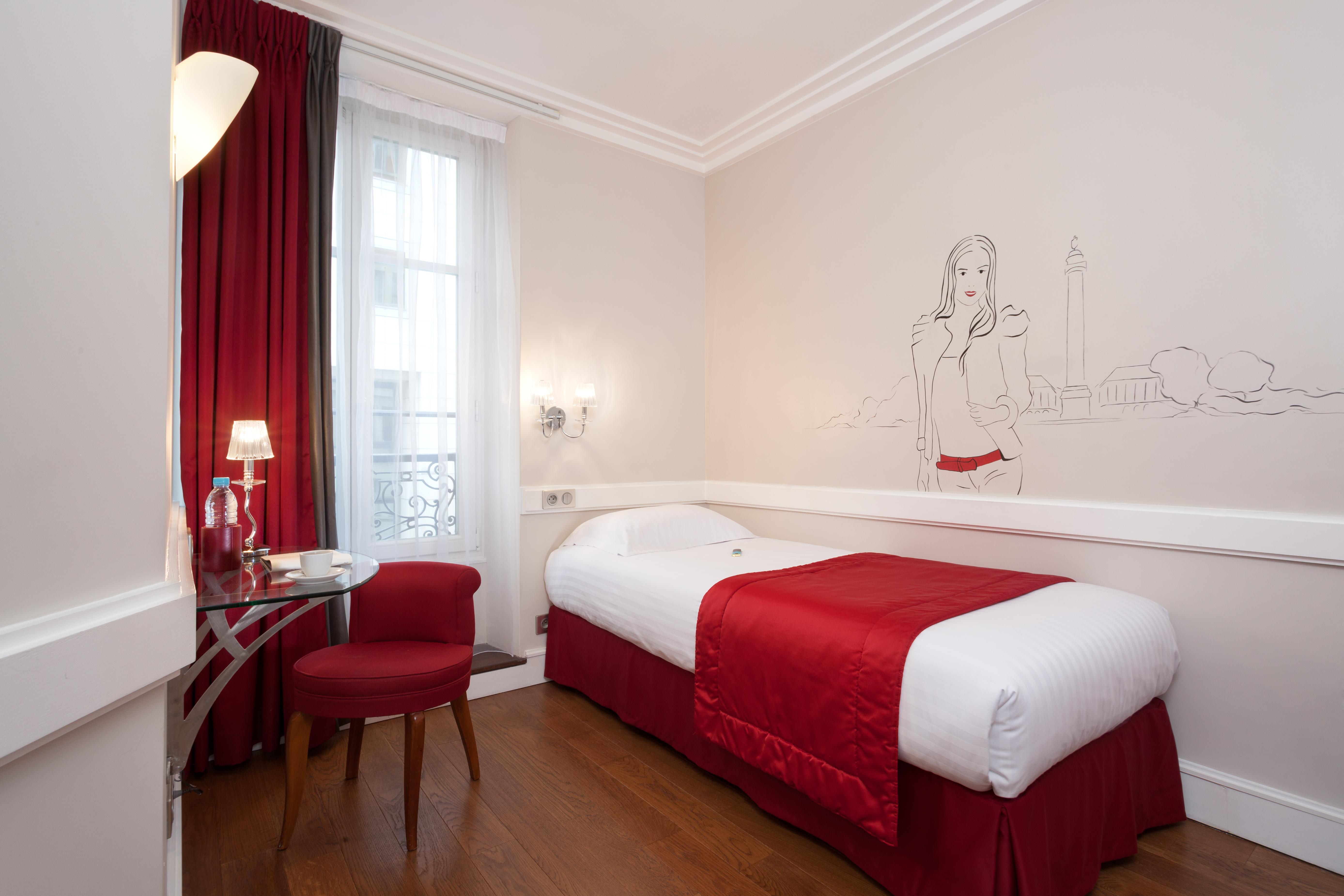 Hotel Sleeping Belle Parigi Esterno foto